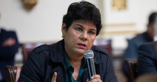 Portada: Norma Yarrow: "Por su ineficiencia, el Ministerio de Cultura será la sepultura de Lima"