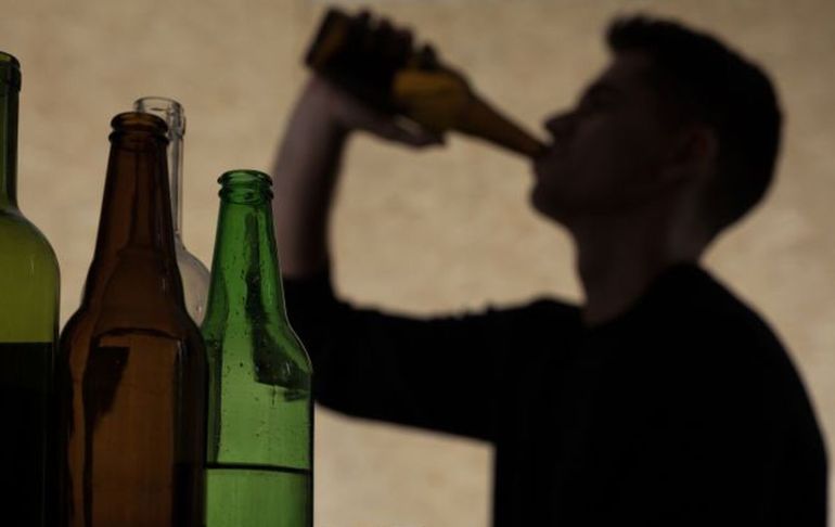 Año Nuevo 2023: conoce cómo identificar bebidas alcohólicas adulteradas