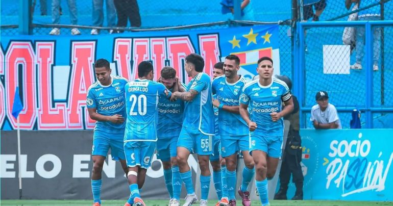 Portada: Sporting Cristal derrotó 2-1 a Alianza Atlético y recuperó el primer lugar de la Liga 1