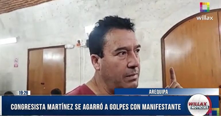 Edwin Martínez sobre pelea con un violento manifestante: "¿Un proxeneta minero ilegal tiene el derecho de mentar a mi madre?"