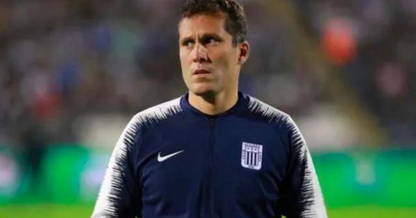 Leao Butrón al ser preguntado sobre descenso de Alianza Lima: "Dame una prueba que jugó en segunda"