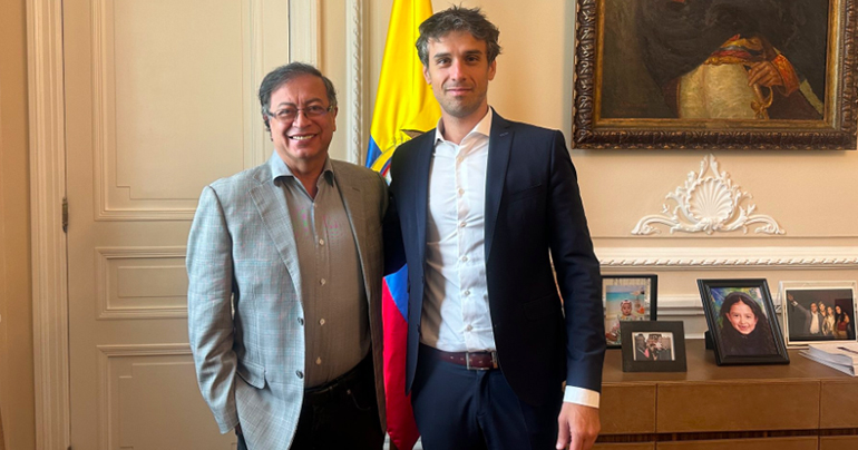 Gustavo Petro se reunió con abogado argentino de golpista expresidente Pedro Castillo