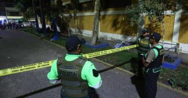 Independencia: sicarios asesinan a balazos a dos menores de 13 y 17 años