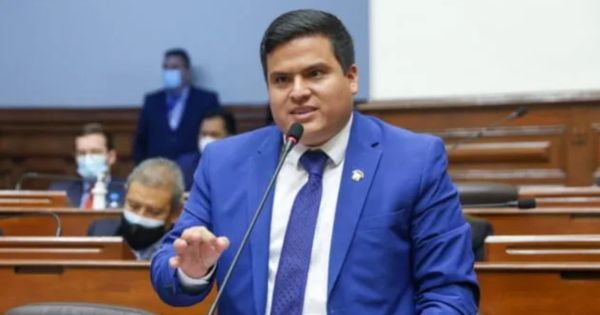 Portada: 'Maldito Cris': Congreso citará a titulares de la Fiscalía y el Ministerio del Interior tras liberación de sus cómplices