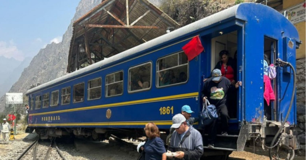 Portada: Tren de Perú Rail se descarriló en tramo Ollantaytambo - Machu Picchu: 50 pasajeros resultaron afectados