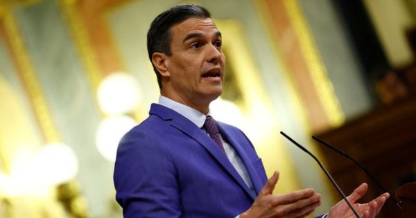 Pedro Sánchez adelanta las elecciones en España tras perder en municipales y regionales
