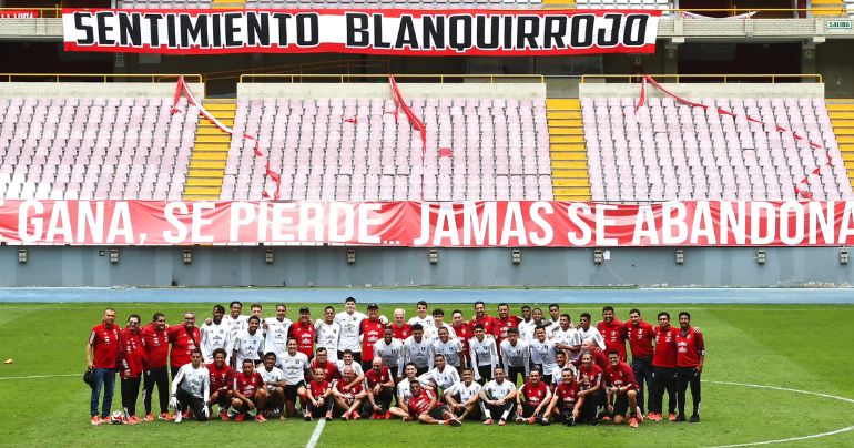 ¡Un solo puño! Selección peruana entrenó en el Estadio Nacional con el aliento del hincha