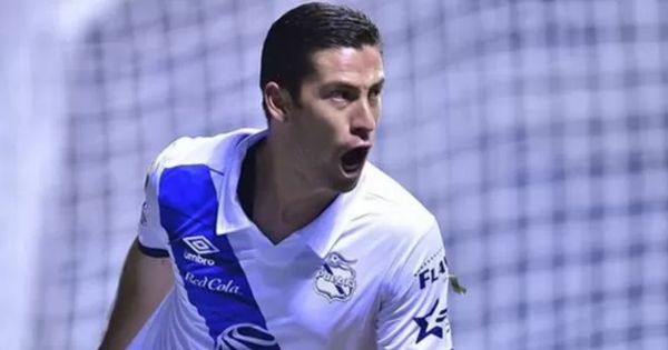 Portada: Santiago Ormeño tiene un nuevo reto: delantero regresa al Puebla donde fue goleador