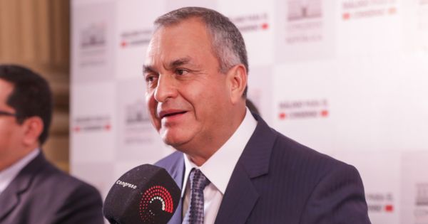 Ministro del Interior afirma que 'plan Boluarte' realizará "combate agresivo a la criminalidad"