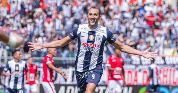 Portada: Hernán Barcos reveló su gran deseo: "Mi idea es retirarme en Alianza Lima"