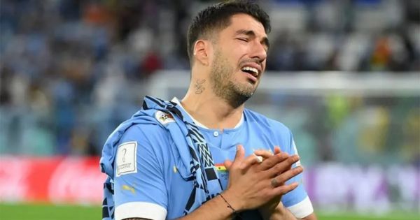 Presidente de Gremio revela la dura realidad de Luis Suárez: "Necesita una prótesis en la rodilla"