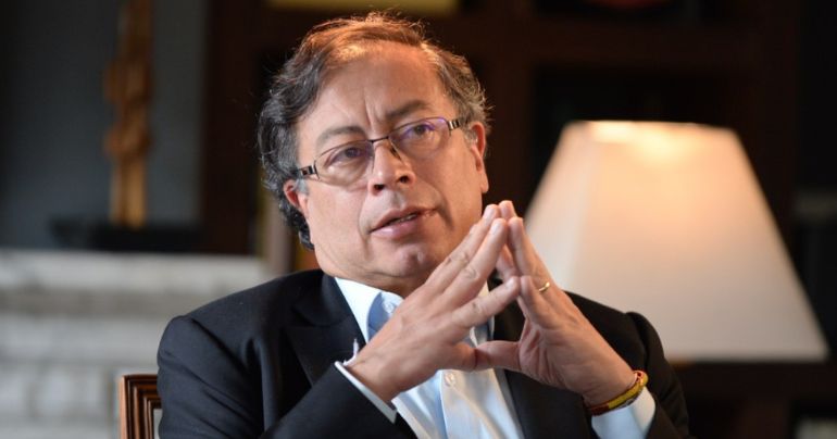 Congreso declara persona no grata al presidente colombiano Gustavo Petro