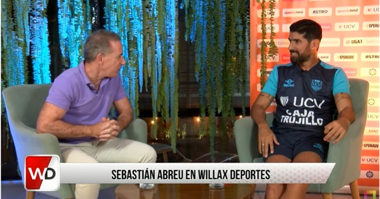 Sebastián Abreu en Willax Deportes: "Mis primeros goles en Copa Libertadores fueron ante Universitario, luego me quisieron contratar"