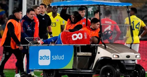 Portada: ¡SE ENCIENDEN LAS ALARMAS EN CHILE! Arturo Vidal será operado por una lesión y es duda ante Perú