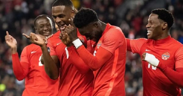 Portada: Copa América: Canadá le ganó 2 a 0 a Trinidad y Tobago e integrará el grupo A donde se encuentra Perú