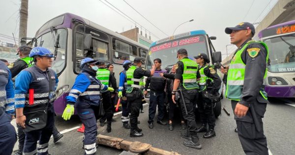 Personal de la ATU fue agredido durante intervención a una cúster informal