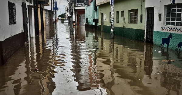 Alertan que más de 230 mil viviendas de Lima Metropolitana están en riesgo muy alto por lluvias