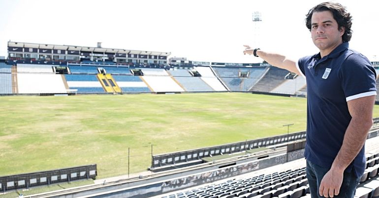 ¡Conflictos en Alianza Lima! Diego Gonzales Posada demandó judicialmente la venta de acreencias del Fondo Blanquiazul