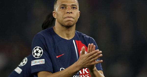 Kylian Mbappé anunció su salida del PSG