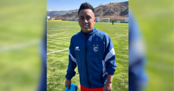 Christian Cueva realizó su primer entrenamiento con Cienciano: conoce las cláusulas de su contrato