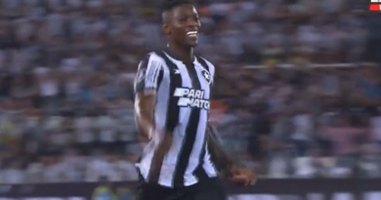 Universitario vs. Botafogo: con buenas definiciones, así fueron los goles del cuadro brasileño