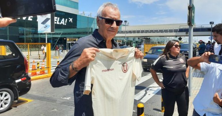 Jorge Fossati a su llegada al Perú: "'U' debe estar lo más alto posible porque es lo que se merece un club de su grandeza"