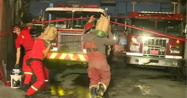 Incendio destruyó segundo piso de Compañía de Bomberos en San Juan de Miraflores