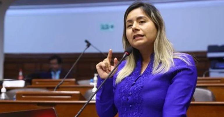 Tania Ramírez afirma que “Dina Boluarte debe poner orden en el país o renunciar”