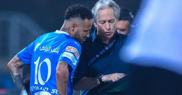 Neymar negó haber pedido la salida de su entrenador Jorge Jesús