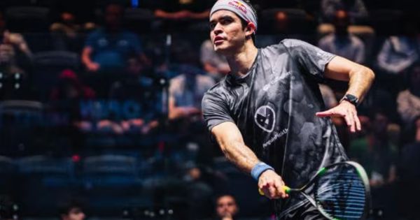 Diego Elías clasificó a los cuartos de final del Paris Squash 2023