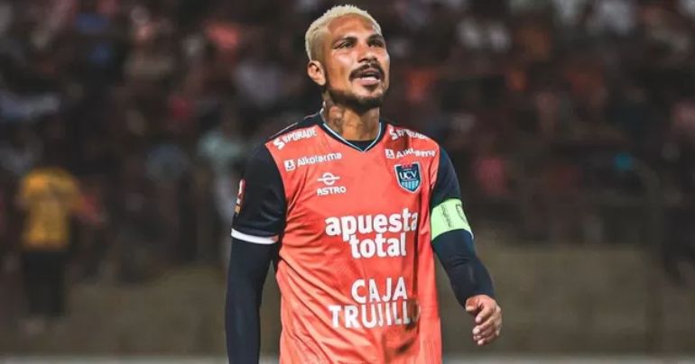 Paolo Guerrero sobre su debut con UCV: "Indignado con el árbitro, la FPF debe tomar cartas en el asunto"