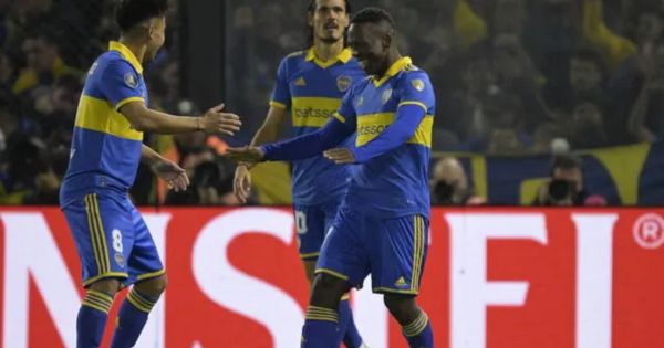 ¡Luis Advíncula fue figura! Boca Juniors venció por penales a Nacional y clasificó a los cuartos de final de la Libertadores