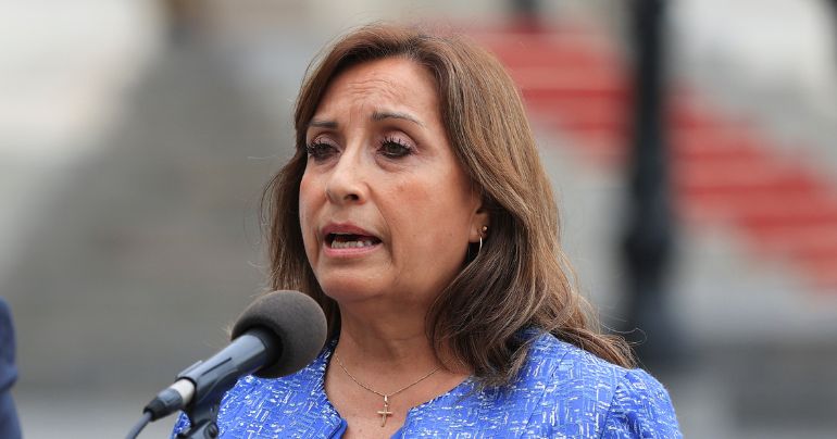 Portada: Dina Boluarte pide a gobernadores regionales y alcaldes retomar diálogo con el Ejecutivo