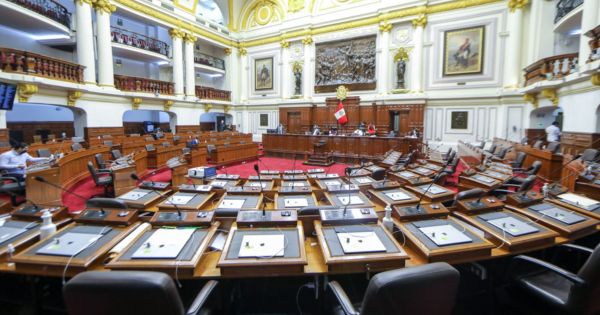 Portada: ¿Por qué es urgente promover una ley antitránsfuga en el Congreso? | WILLAX