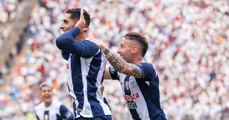 ¡El primer clásico es blanquiazul! Alianza Lima venció 2-1 a Universitario el estadio Monumental