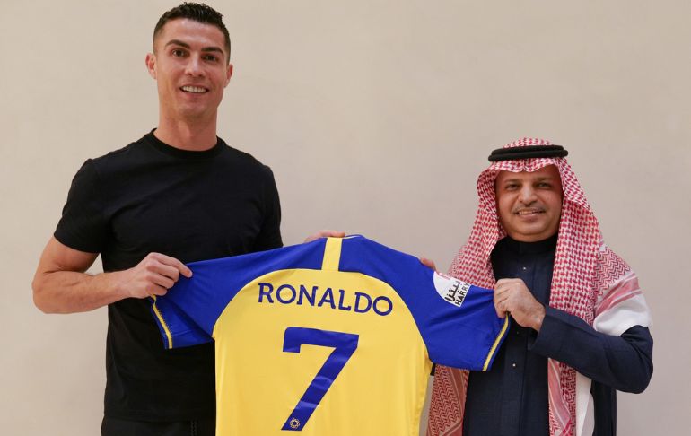 Portada: ¡Atención! Cristiano Ronaldo es el nuevo jugador del Al Nassr