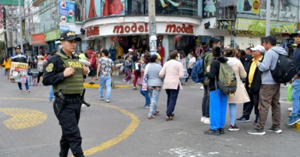 Portada: La Victoria: Policía reforzó seguridad en el distrito tras actos de violencia entre peruanos y venezolanos