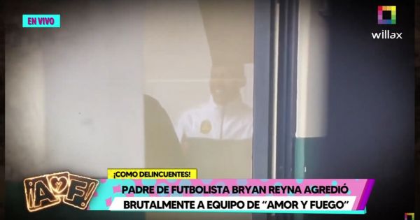 Bryan Reyna: Policía le dio buzo a futbolista en comisaría y este posa para fotos tras agresión a periodistas