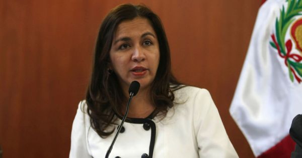 Marisol Espinoza es designada Directora General de Administración del Congreso