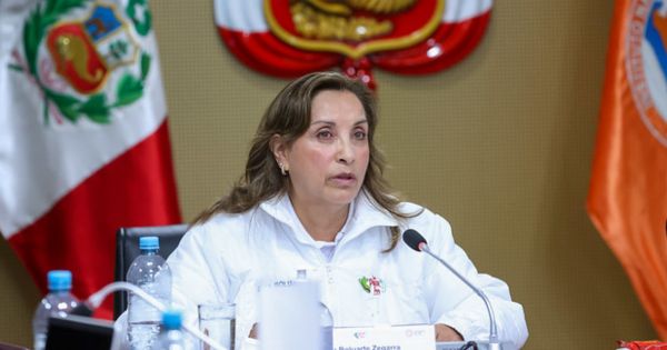 Portada: Dina Boluarte sobre peruanos en Israel: "Con Cancillería estamos coordinando para traerlos"