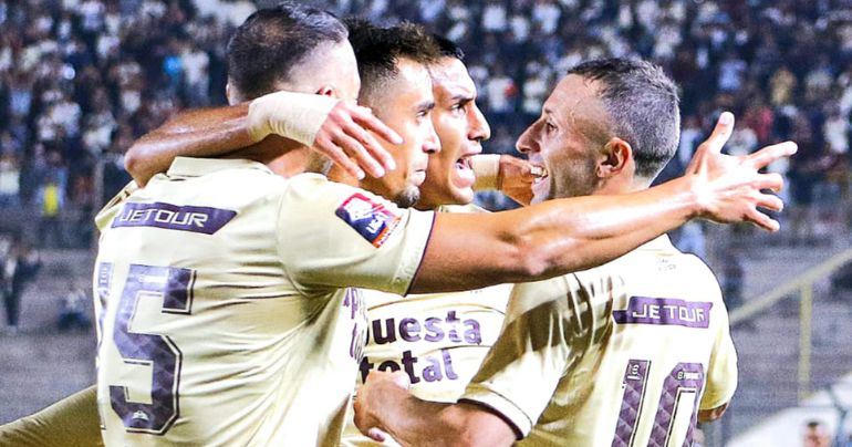 ¡No se da por vencido! Universitario goleó 4-0 a César Vallejo y acorta distancia con el líder de la Liga 1