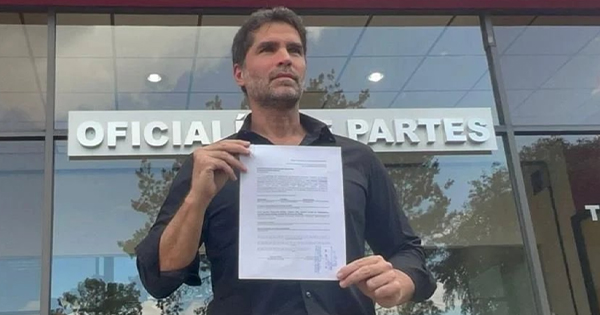 Eduardo Verástegui se inscribe como candidato independiente para la Presidencia de México