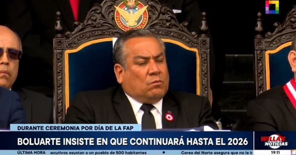 Gustavo Adrianzén: premier se quedó dormido durante discurso de Dina Boluarte