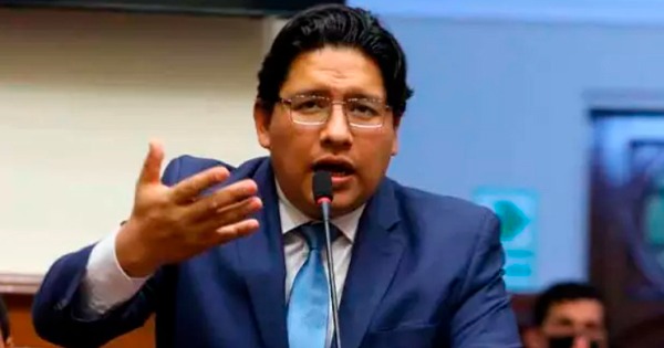 Portada: Ilich López, investigado por caso 'Los Niños', también renuncia a Acción Popular