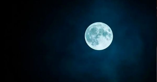 Portada: La Superluna azul se verá este miércoles: ¿a qué hora y qué países la pueden ver?