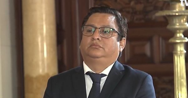 Portada: Gobierno de Dina Boluarte nombra a César Vásquez Sánchez como nuevo ministro de Salud
