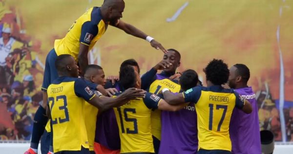 Ecuador sufrió, pero festejó en Quito: venció 2-1 a Uruguay por las Eliminatorias Sudamericanas