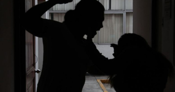 Loreto: padre de familia es detenido por golpear a una menor que agredió a su hija