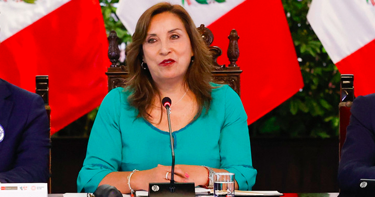 Dina Boluarte dice que ratifica su pleno respaldo a las FF.AA. y Policía Nacional