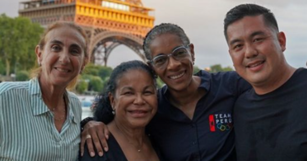 Portada: Eva Ayllón y Natalia Málaga se muestran juntas y sonrientes en París, a pesar de polémica denuncia contra exvoleibolista